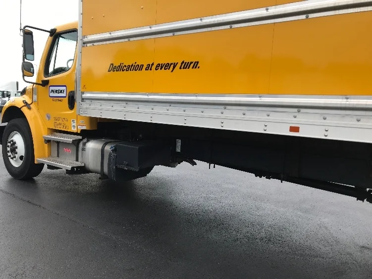 2022 Freightliner M2 106 - image 5