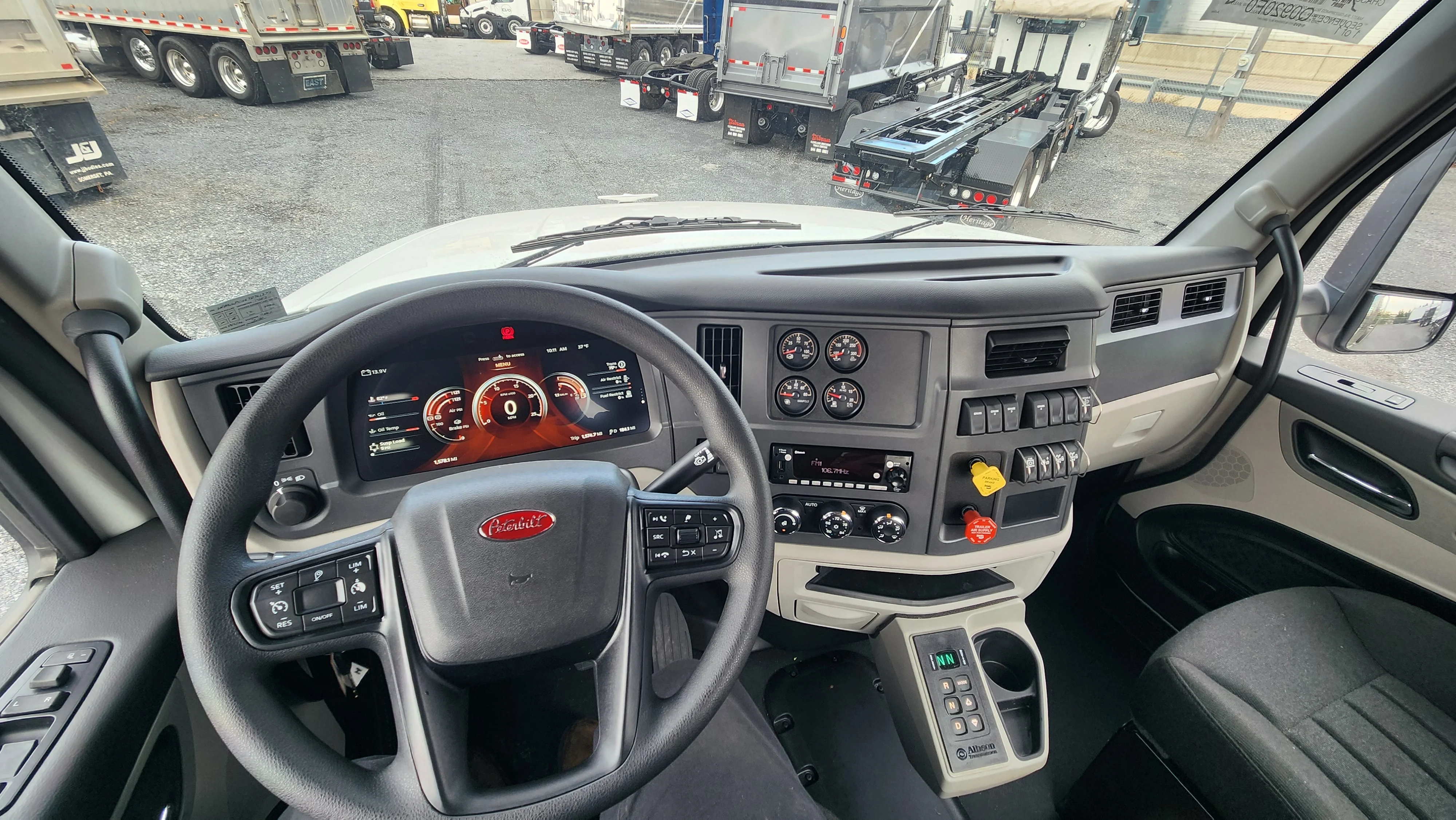 2026 Peterbilt 567 - image 20