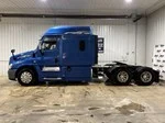 2013 Freightliner Cascadia - image 27