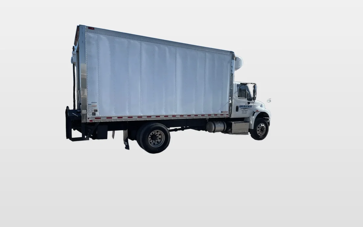 2017 International MV - image 1