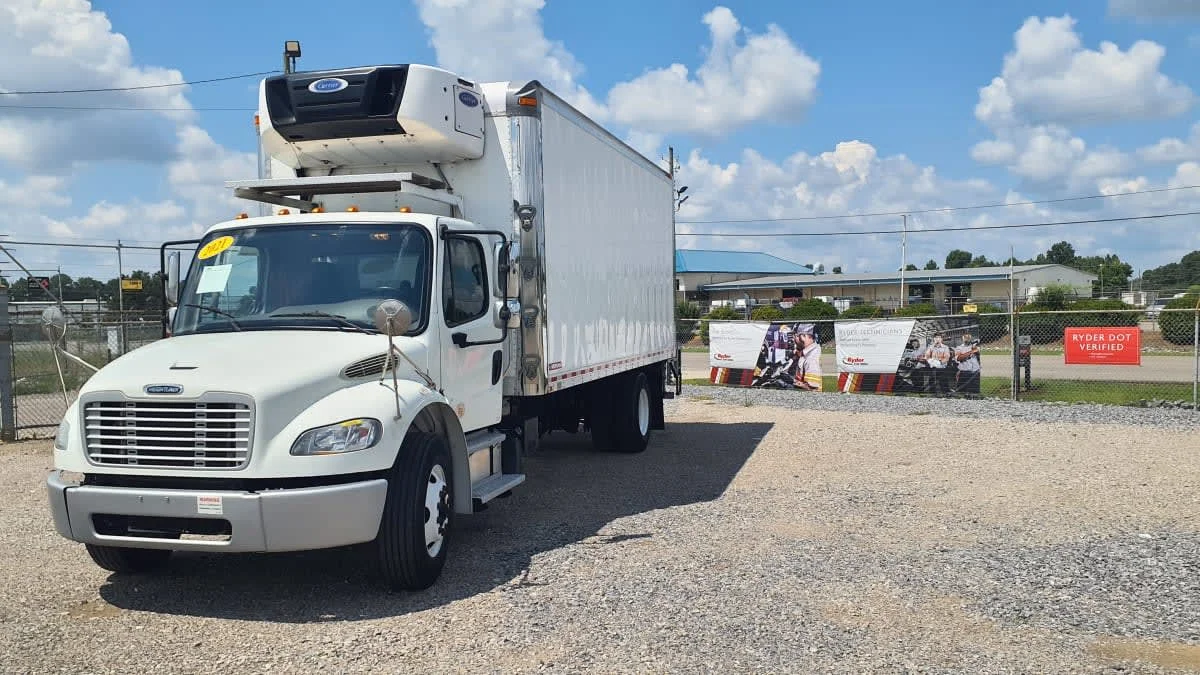 2021 Freightliner M2 106