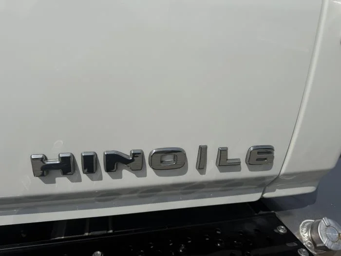 2025 Hino L6 — photo 10