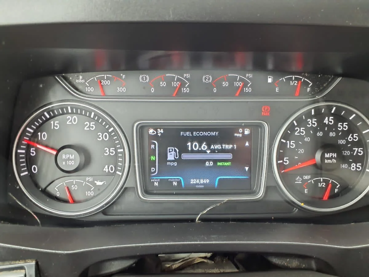 2020 International MV - image 10