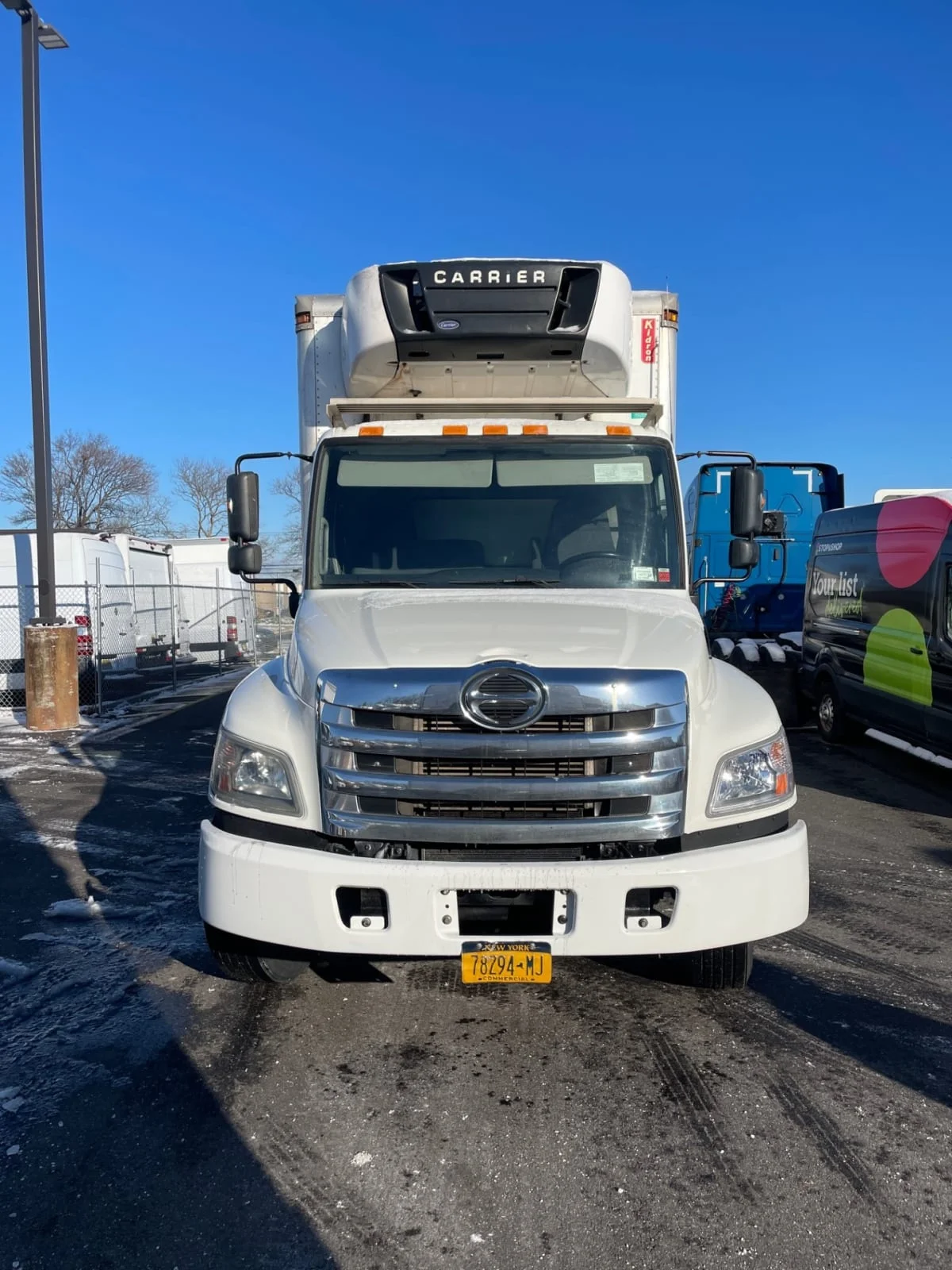 2013 Hino 338 - image 2