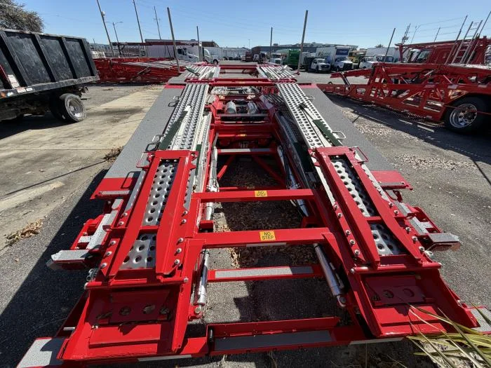 2025 Peterbilt 589 - image 28