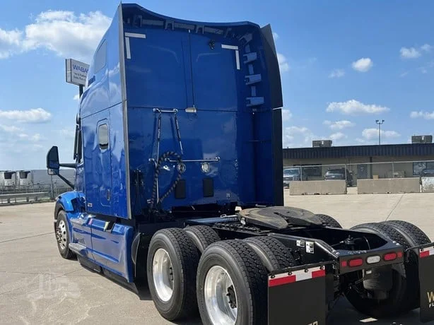 2023 Peterbilt 579 in Location: Lithia Springs, GA — photo 3