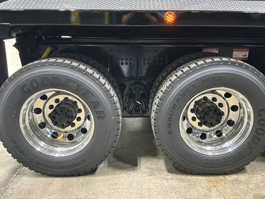 2027 Kenworth T880 in Memphis, TN — photo 3