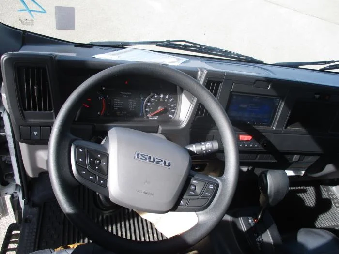 2025 Isuzu NRR - image 14