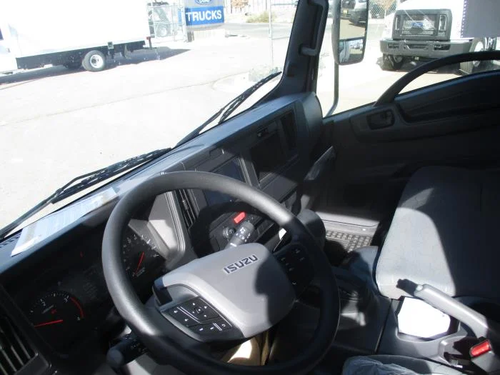 2025 Isuzu NRR - image 16