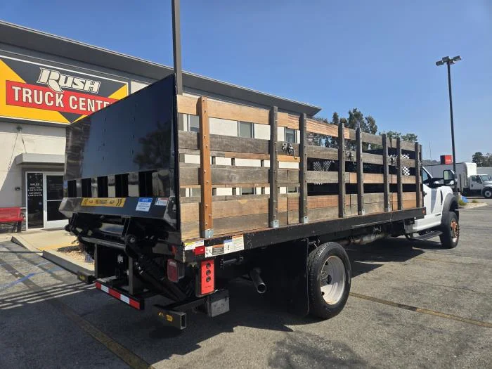 2021 Ford F-550 — photo 5