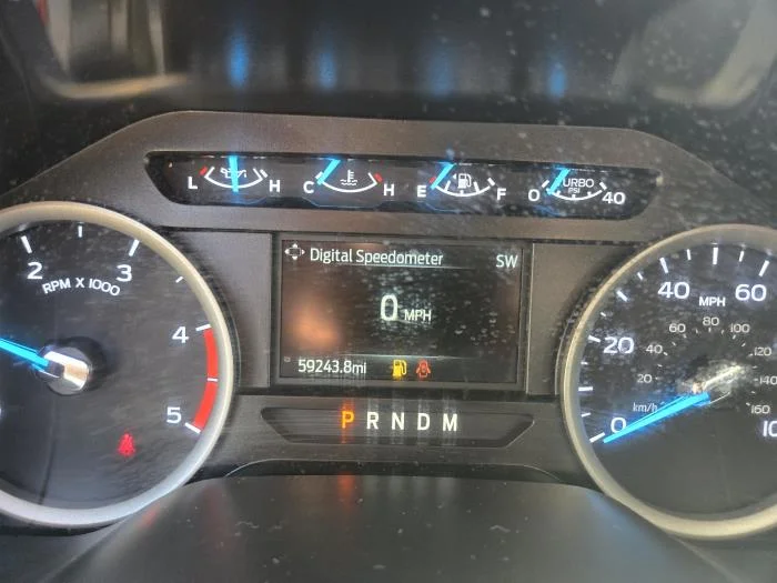 2021 Ford F-550 — photo 11