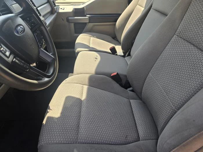 2021 Ford F-550 — photo 8