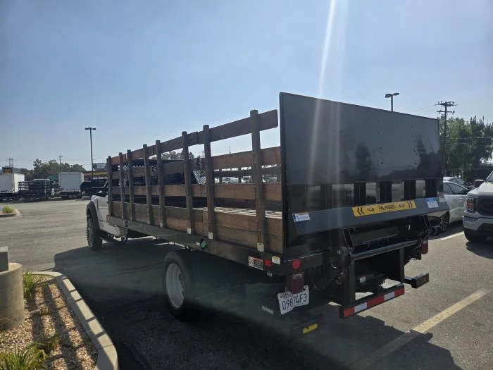 2021 Ford F-550 — photo 6