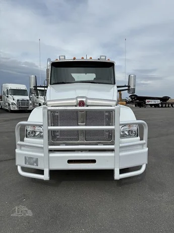 2018 Kenworth T880 - image 8