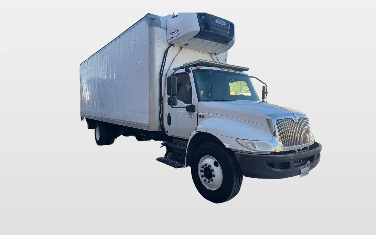 2020 International MV - image 1