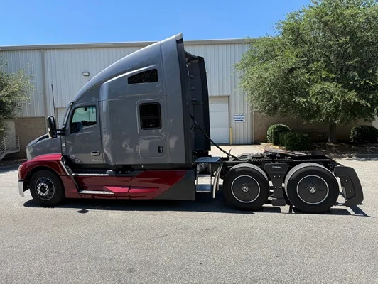 2024 Kenworth T680 in Raleigh, NC — photo 6