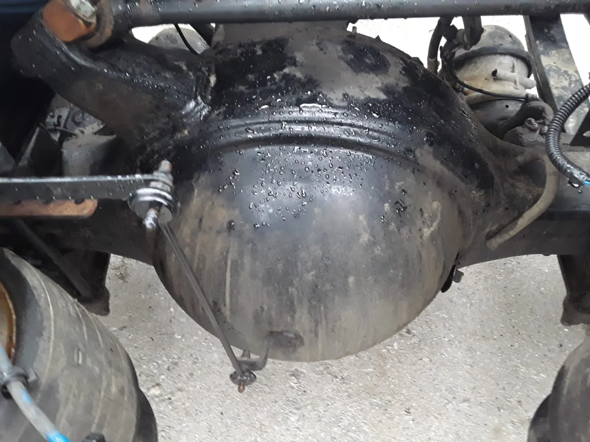 2017 Freightliner Cascadia - image 9