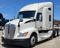 2023 Kenworth T680 in Location: Fontana, CA — photo 27