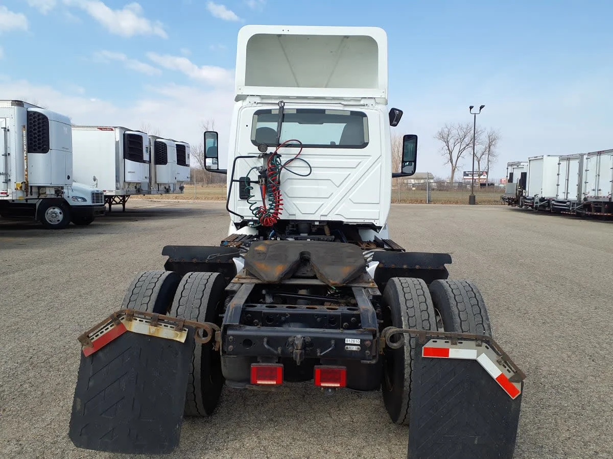 2019 International RH - image 5