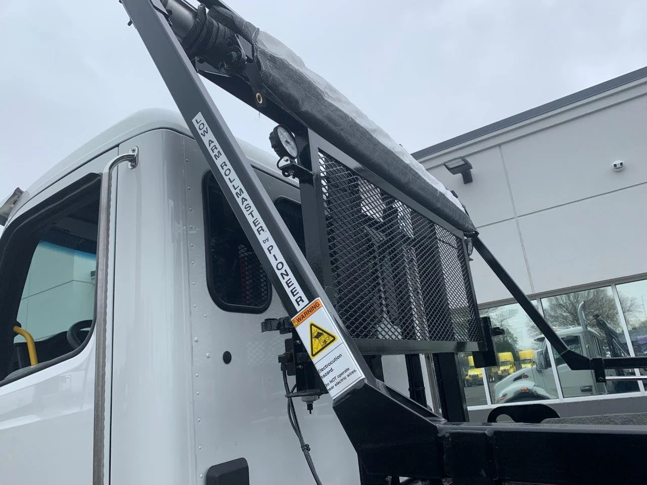 2025 Peterbilt 548 in Louisville, KY — photo 10