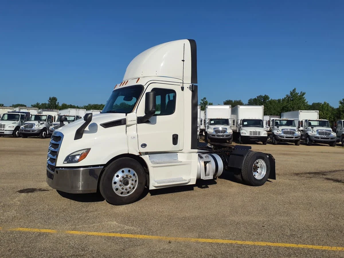2020 Freightliner Cascadia in Wayland, MI