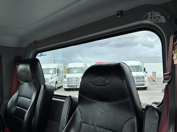 2023 Peterbilt 389 - image 42
