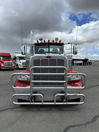 2023 Peterbilt 389 - image 8