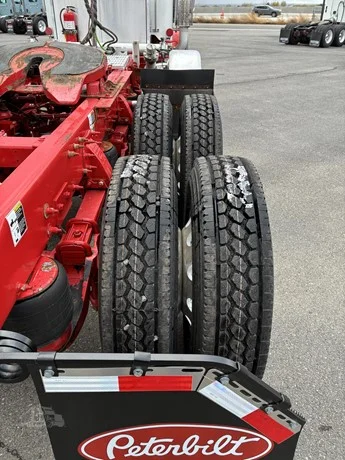 2023 Peterbilt 389 - image 25