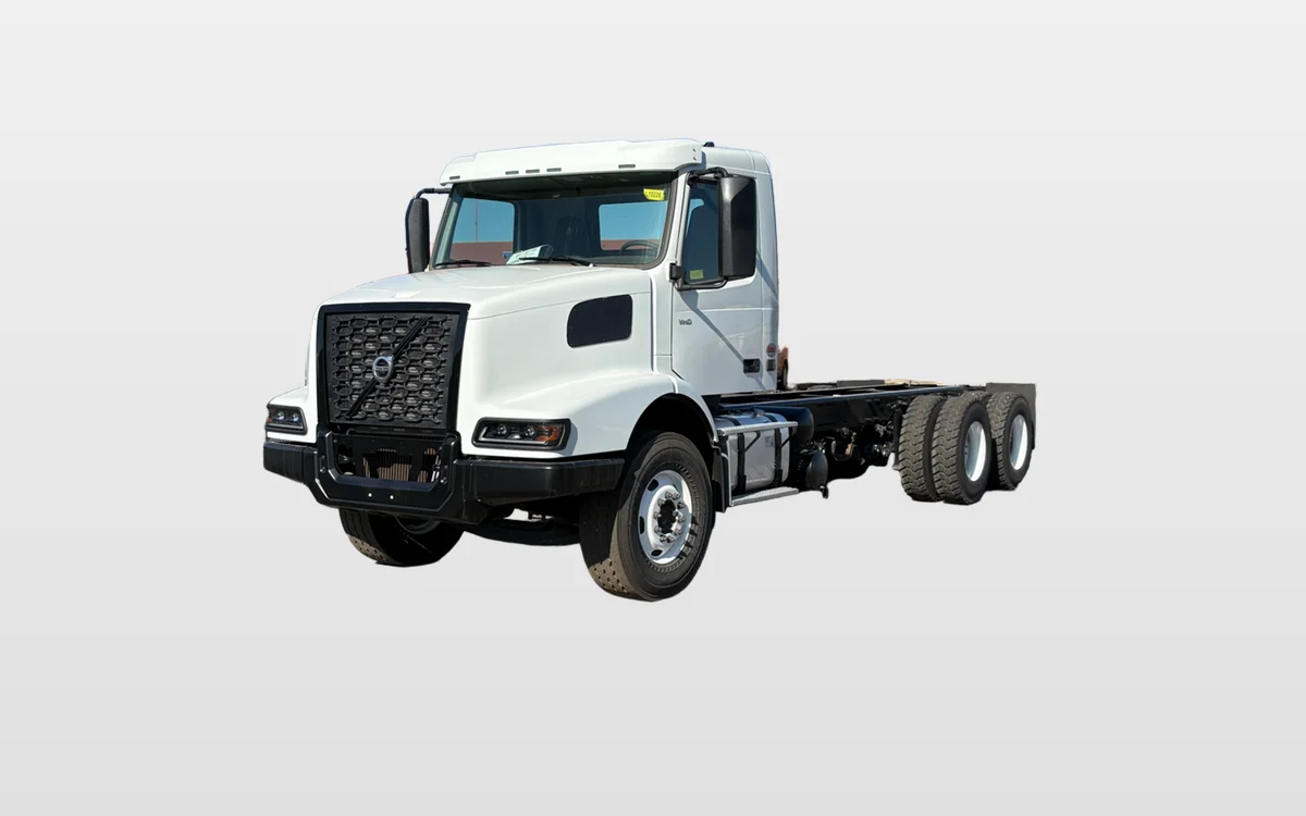 2026 Volvo - image 1