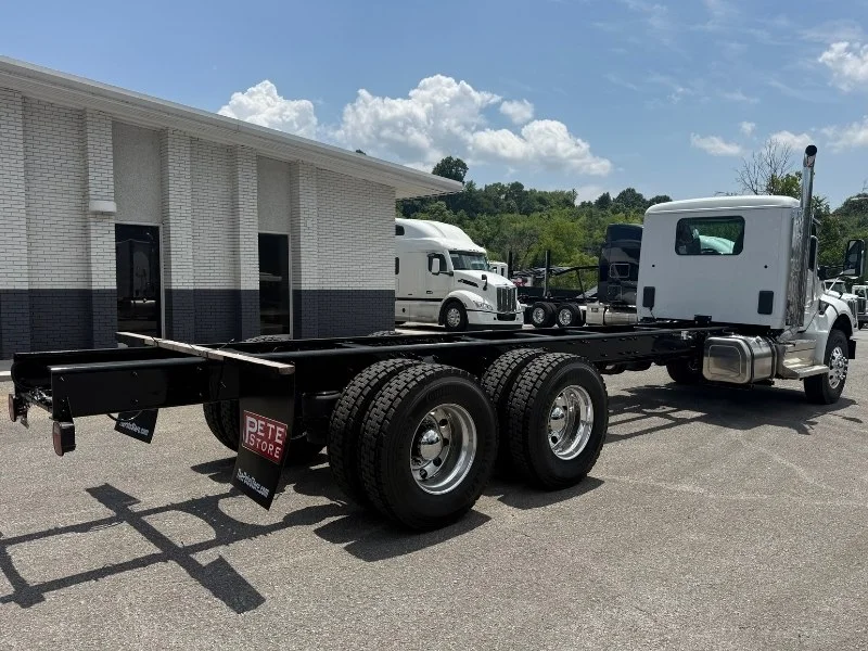 2027 Peterbilt 548 in Knoxville, TN — photo 12