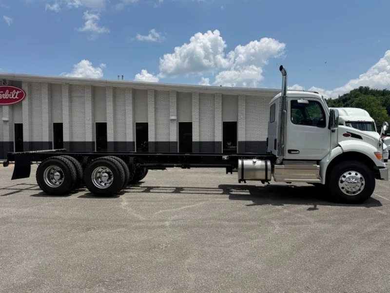2027 Peterbilt 548 in Knoxville, TN — photo 6