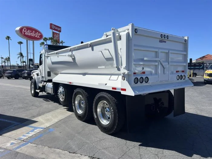 2026 Peterbilt 548 in Los Angeles, CA — photo 11