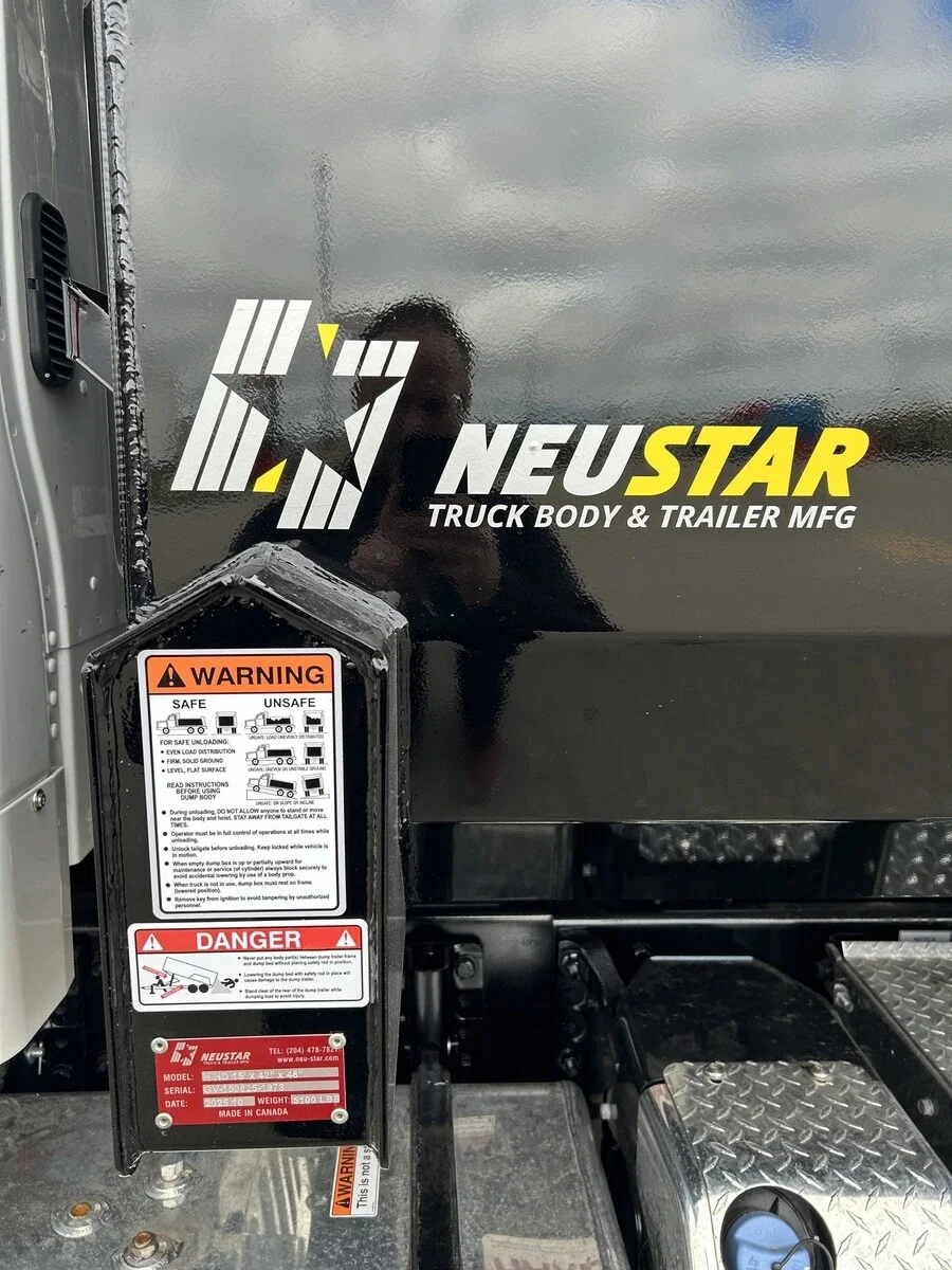 2026 Freightliner M2 106 — photo 14