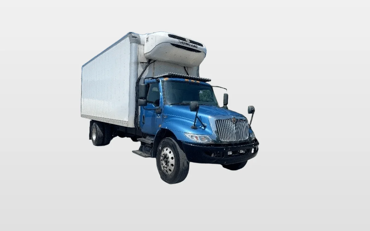 2020 International MV - image 1