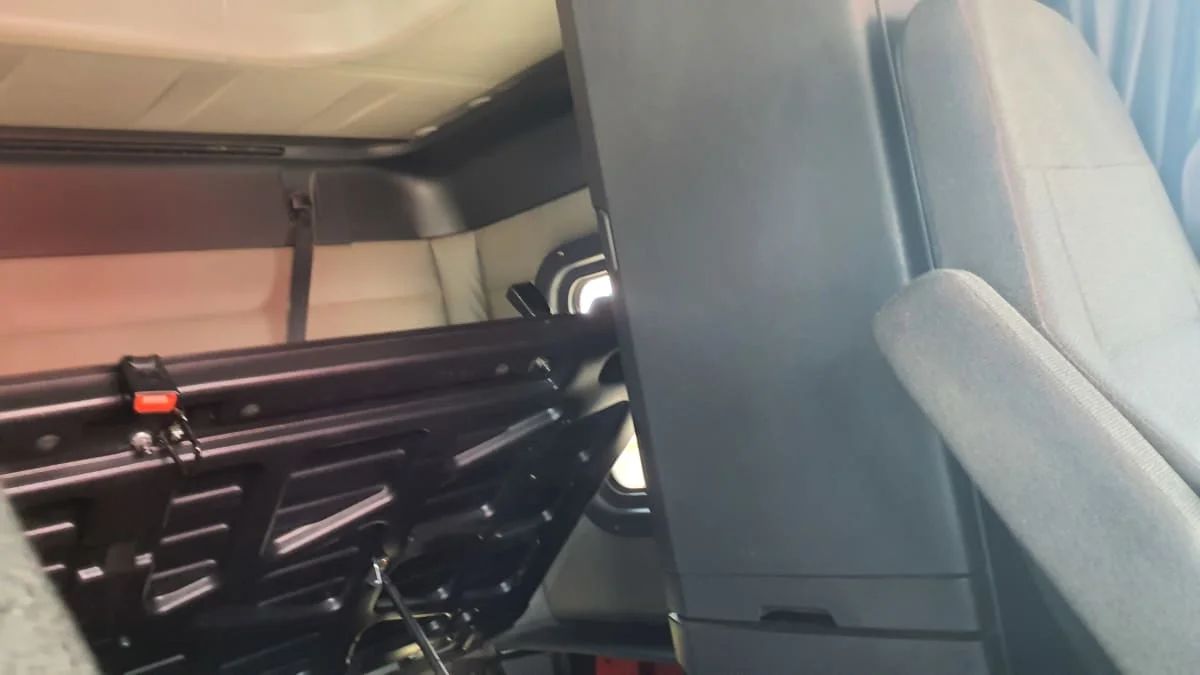 2021 Freightliner Cascadia in Birmingham, AL — photo 12
