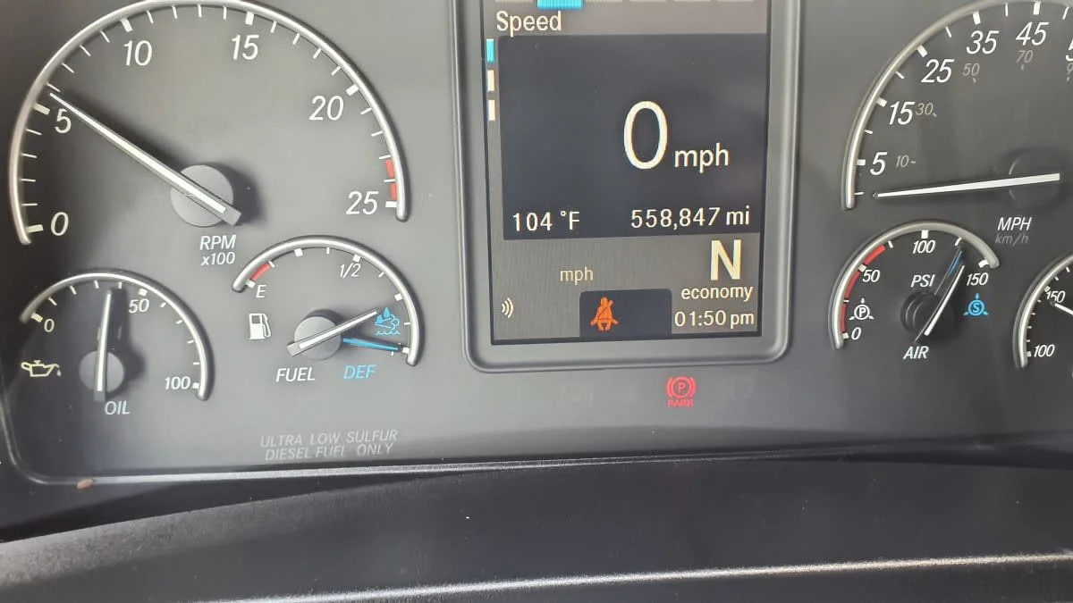 2021 Freightliner Cascadia in Birmingham, AL — photo 10