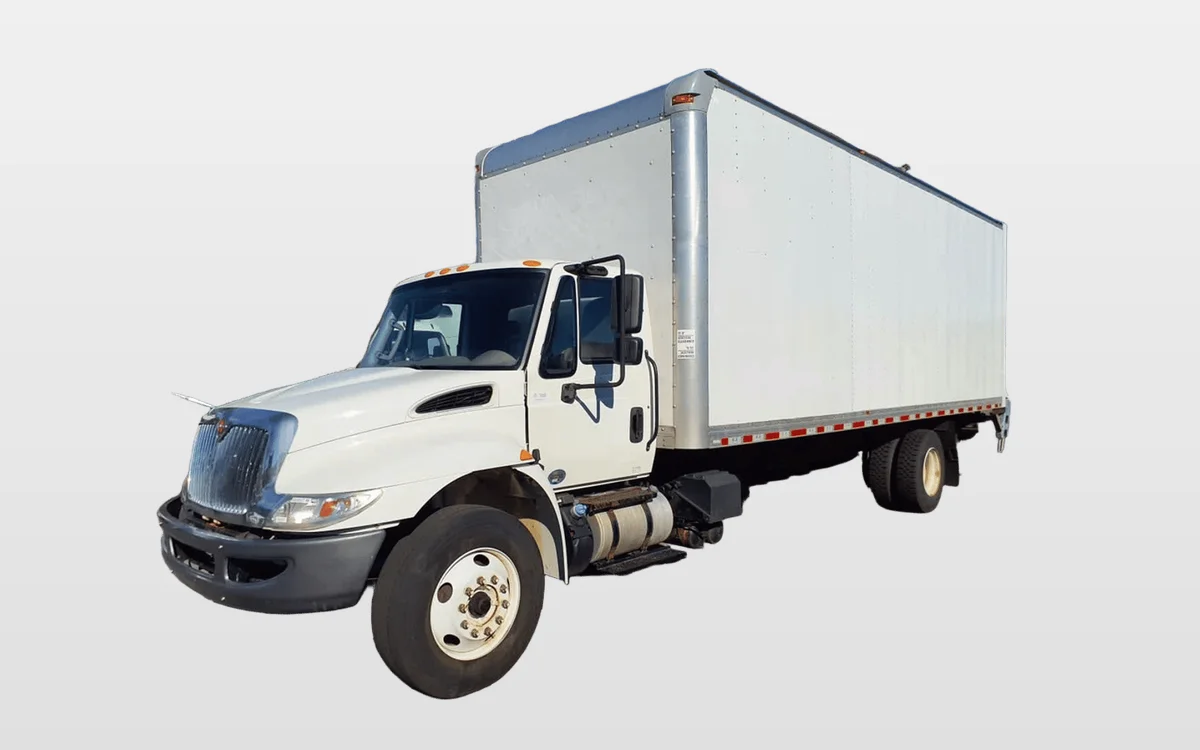 2017 International 4300 - image 1