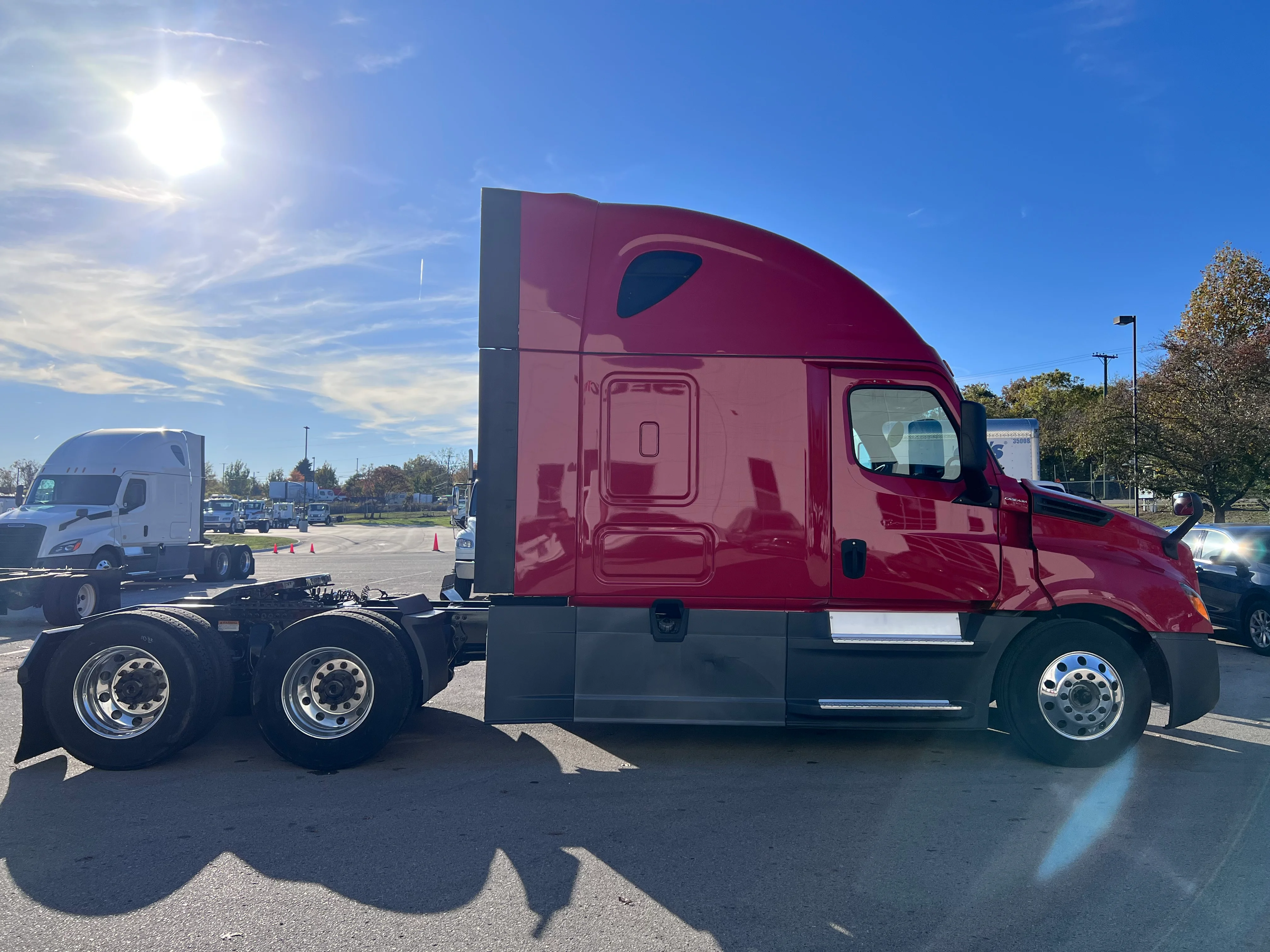 2020 Freightliner Cascadia in Greensboro, NC — photo 7
