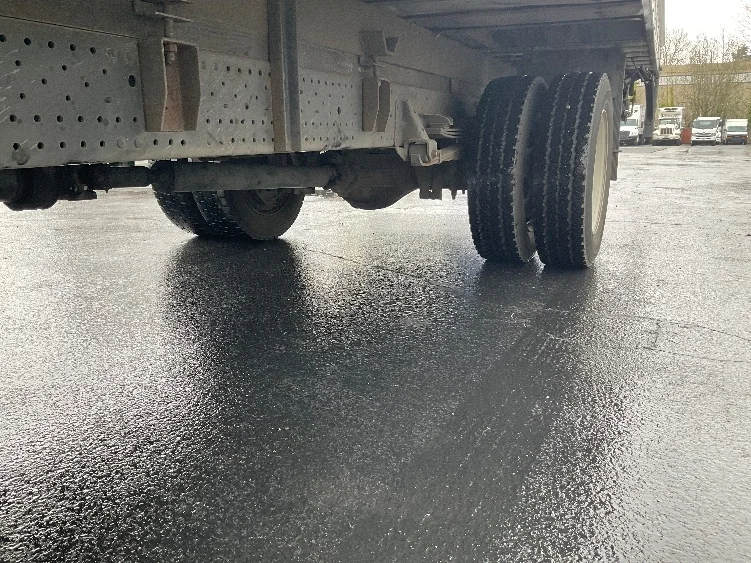 2018 Isuzu NRR in Kent, WA — photo 5