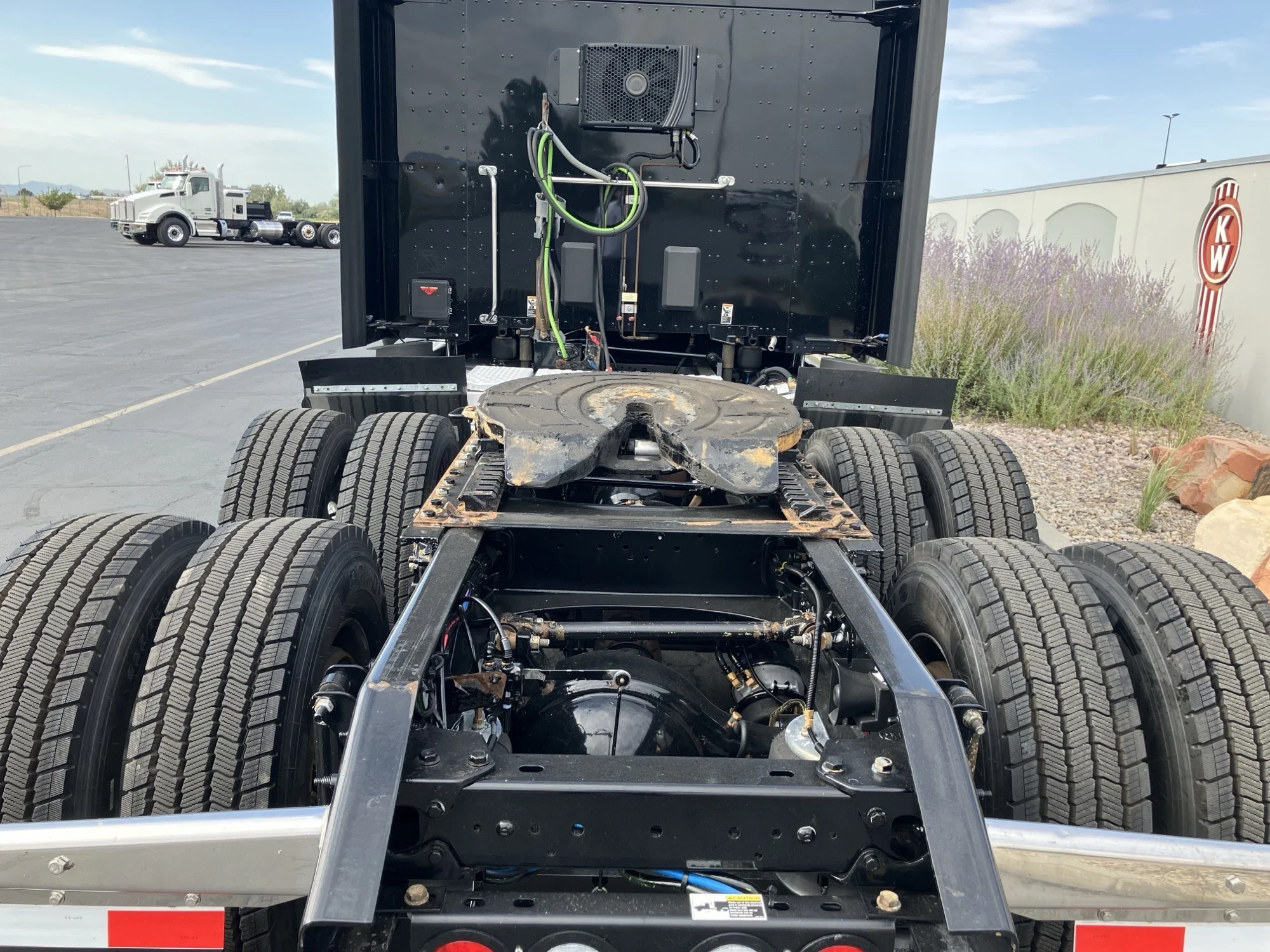 2022 Kenworth T680 in Salt Lake, UT — photo 6