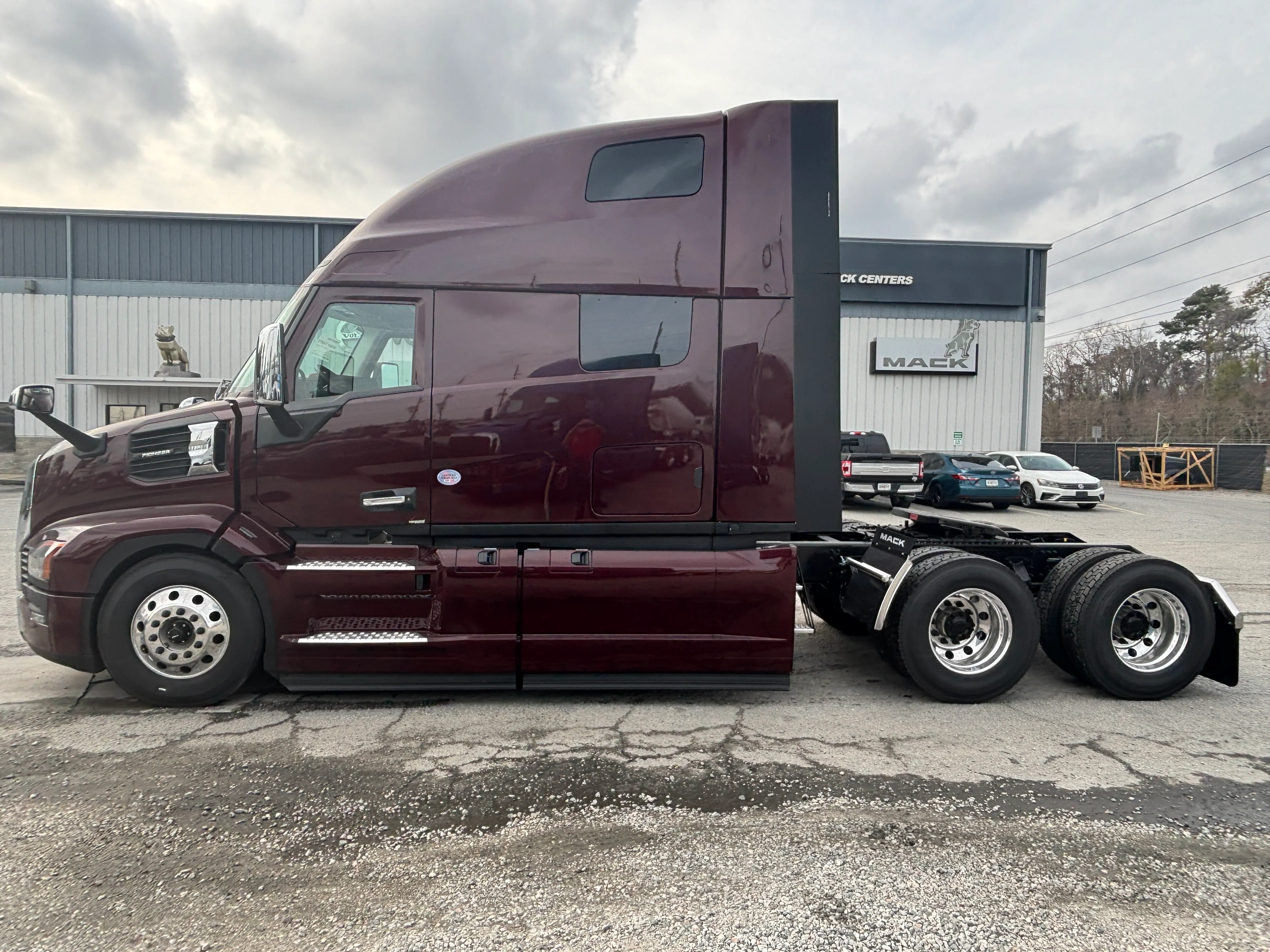 2026 Mack Pioneer in Savannah, GA — photo 5