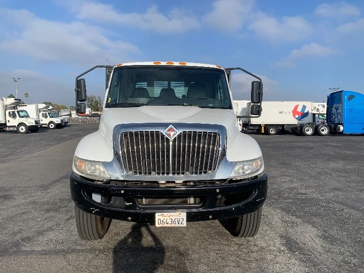 2020 International MV in Torrance, CA — photo 2