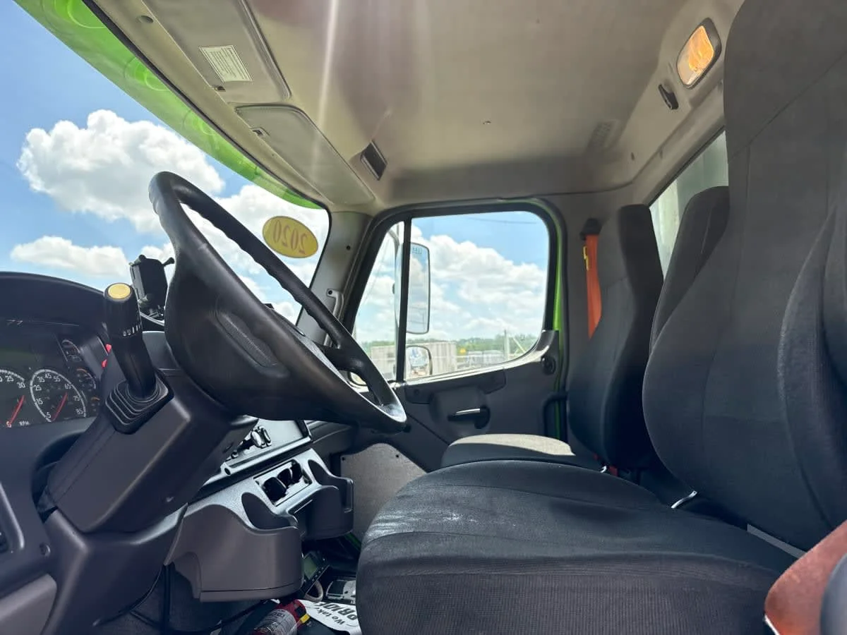 2020 Freightliner M2 106 in Birmingham, AL — photo 8