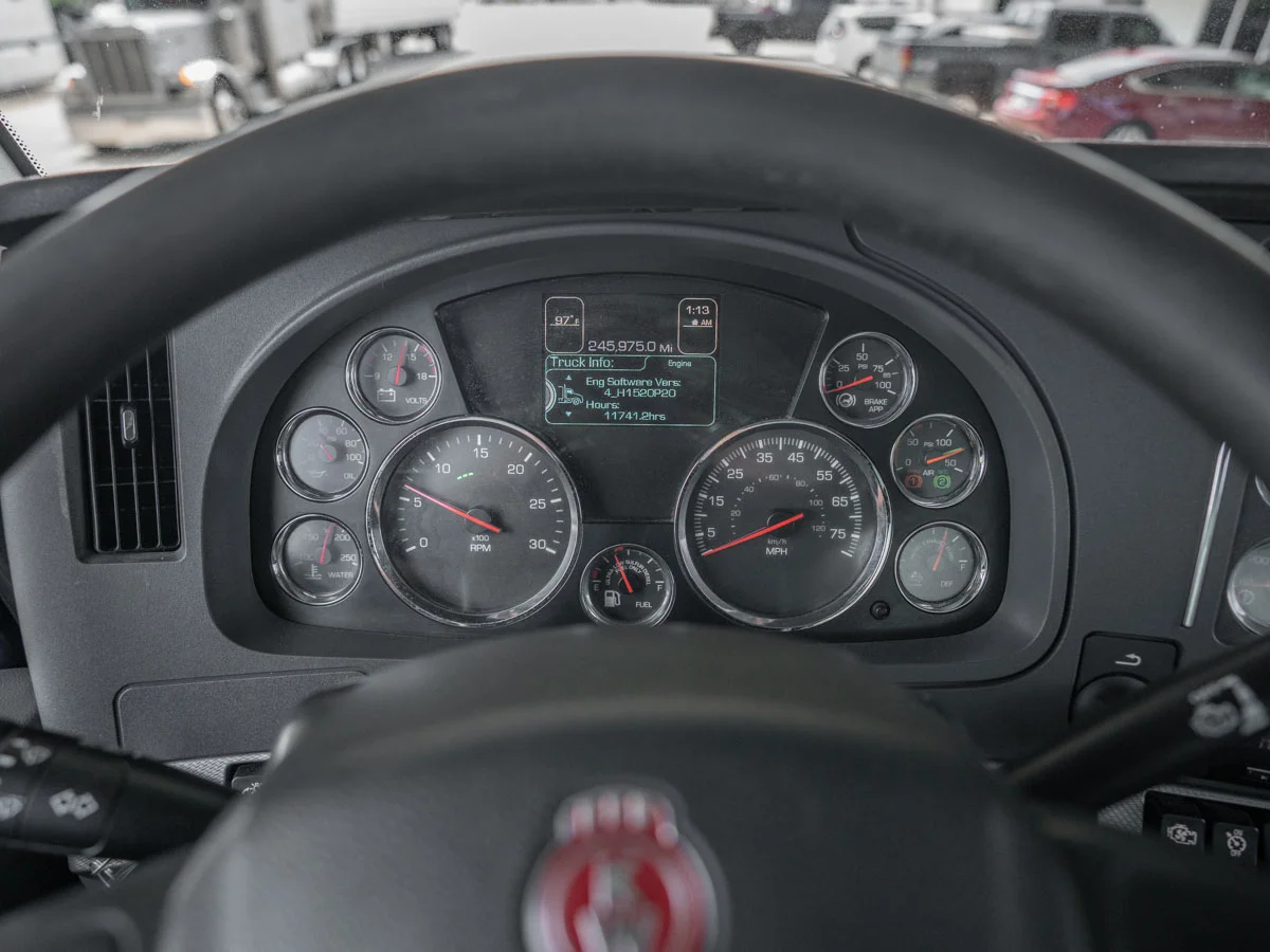 2021 Kenworth T880 in Duncan, SC — photo 16