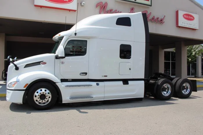 2024 Peterbilt 579 — photo 4