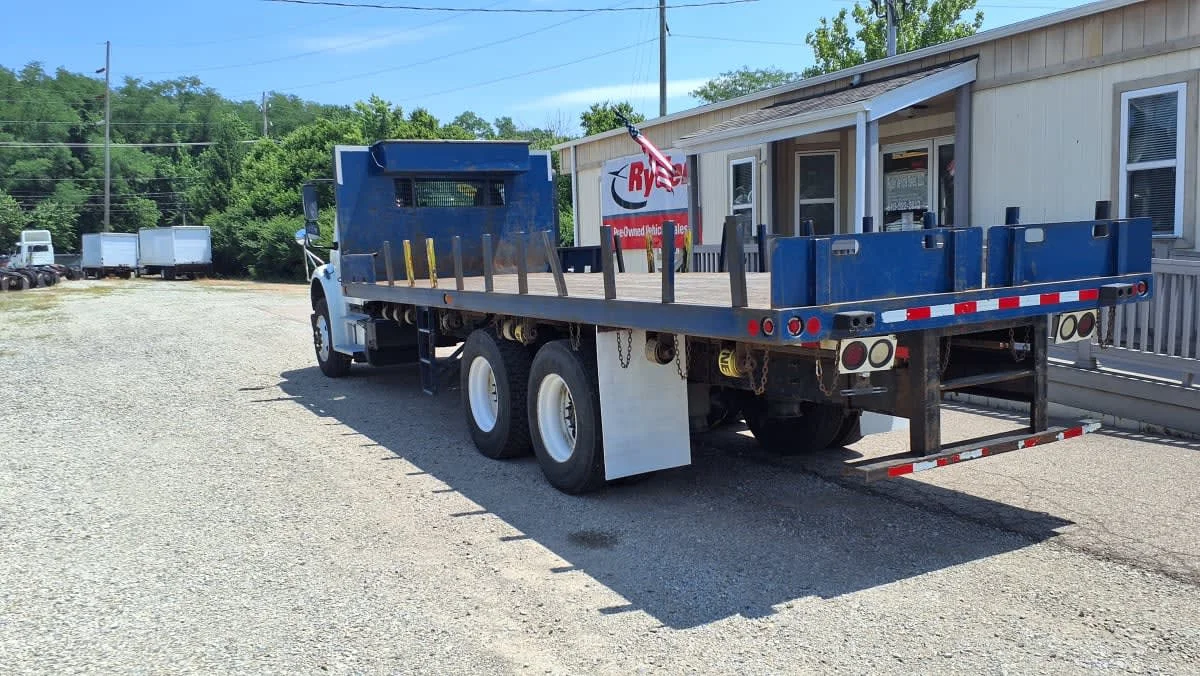 2020 Freightliner M2 106 in West Chester, OH — photo 6