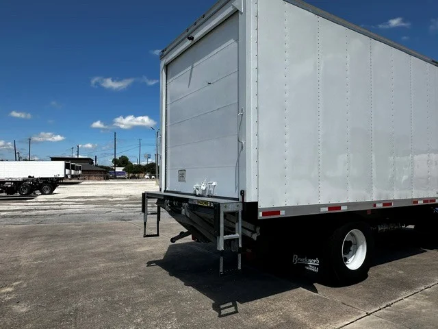 2026 Mack MD in San Antonio, TX — photo 12