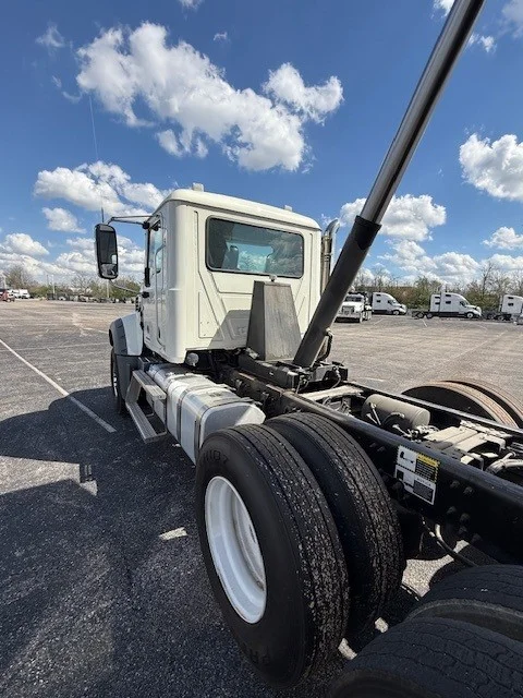 2025 Mack Granite in Indianapolis, IN — photo 13