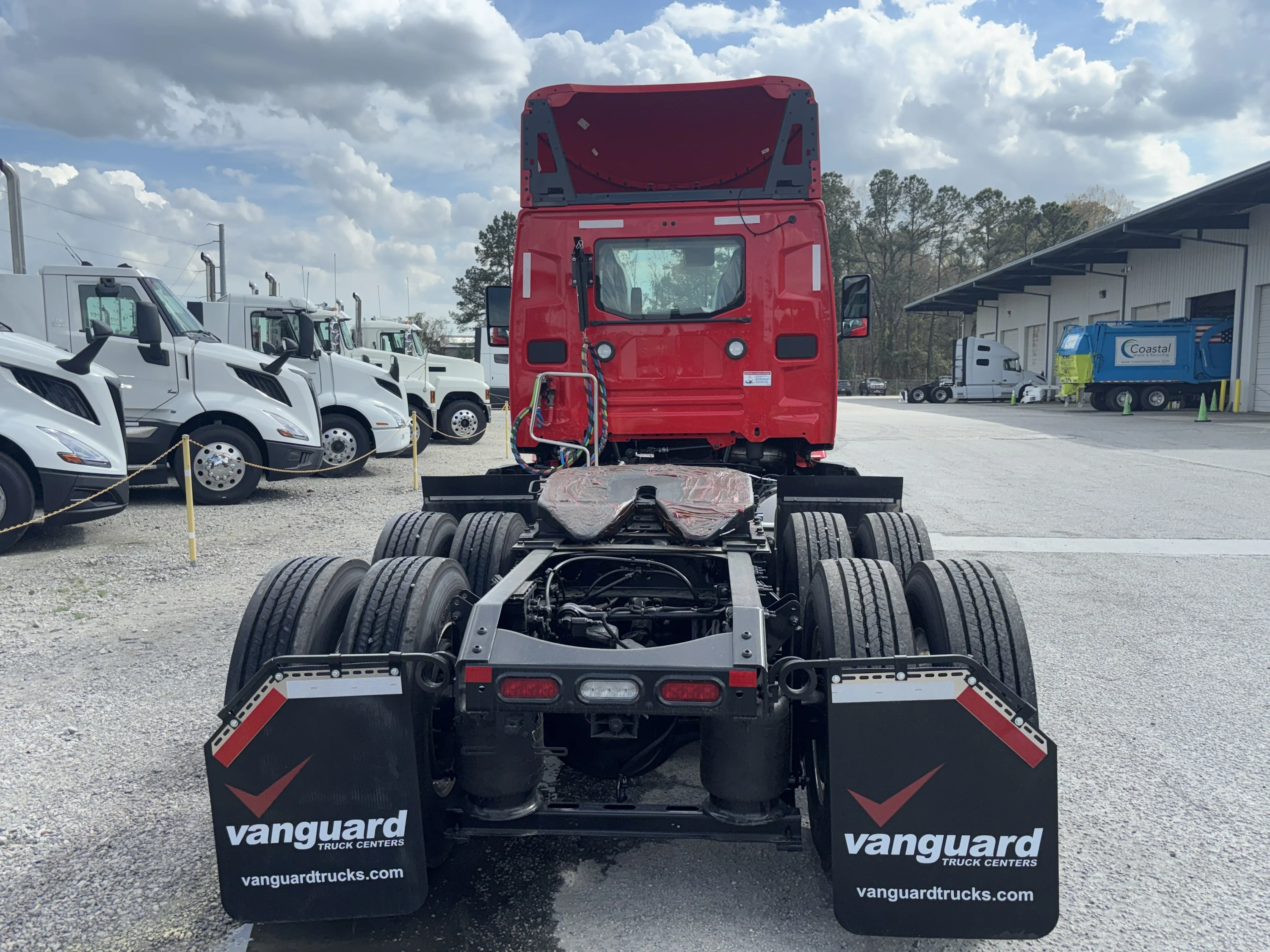 2027 Mack Anthem in Savannah, GA — photo 4