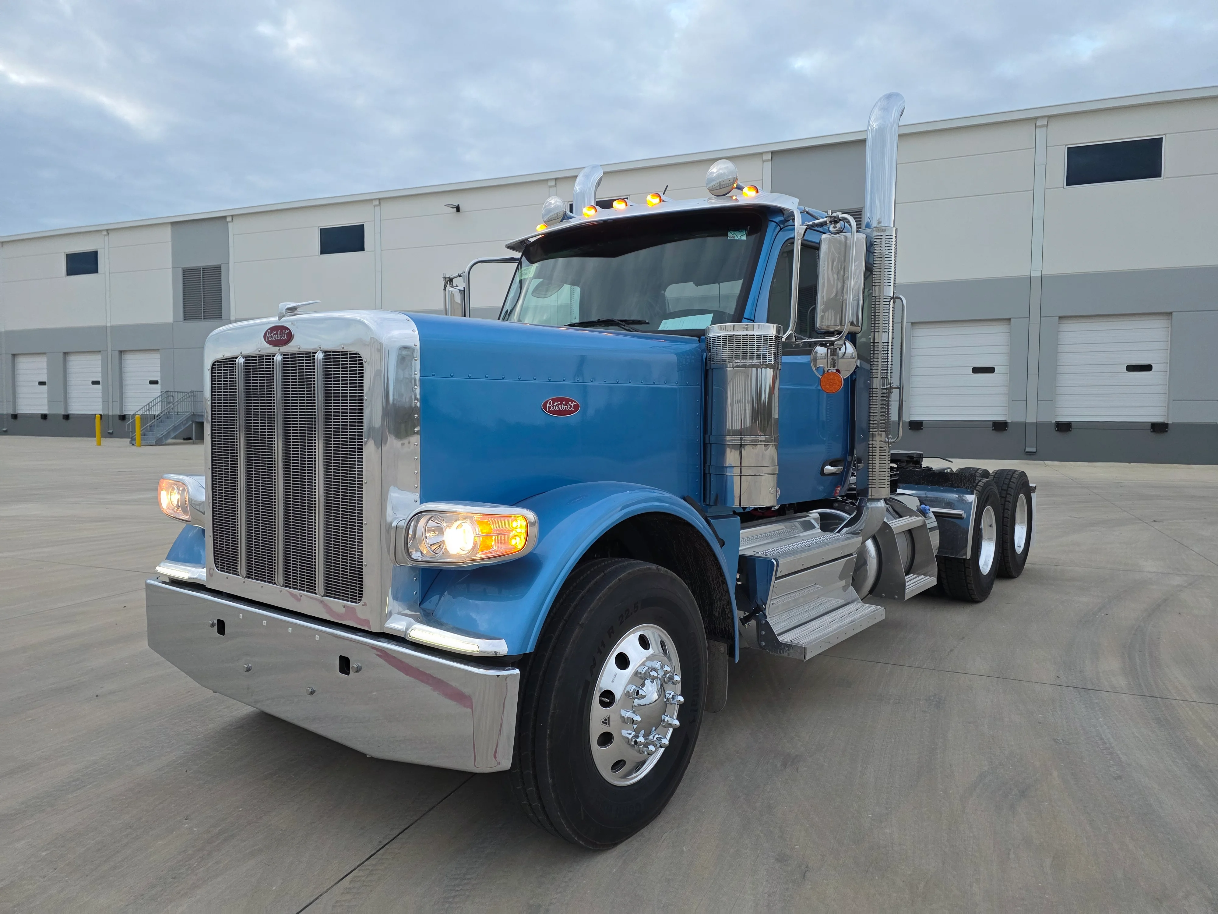 2027 Peterbilt 589 in Dunn, NC